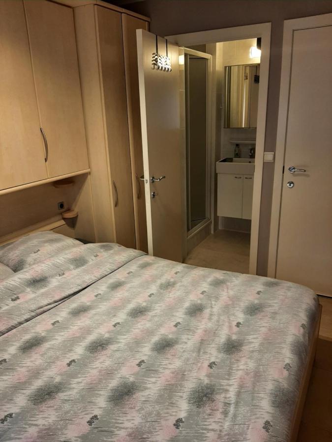 House Kimberly 194, Bus 102